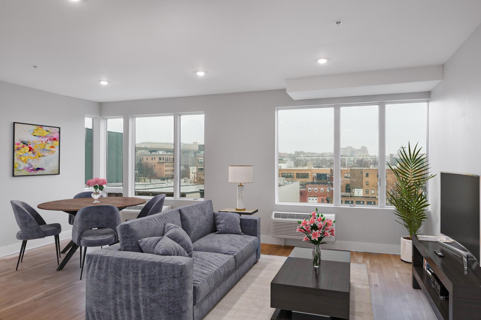 375 5TH ST Unit: 402