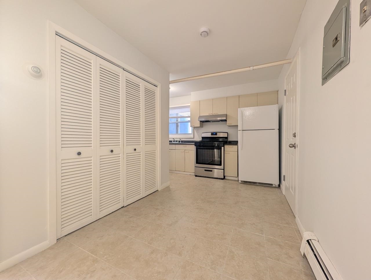 69 BEACON AVE Unit: 1