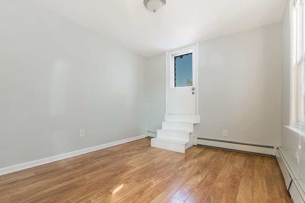 85 COTTAGE ST