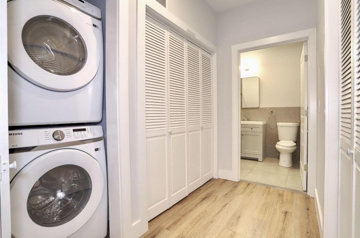 502 BROADWAY Unit: 301