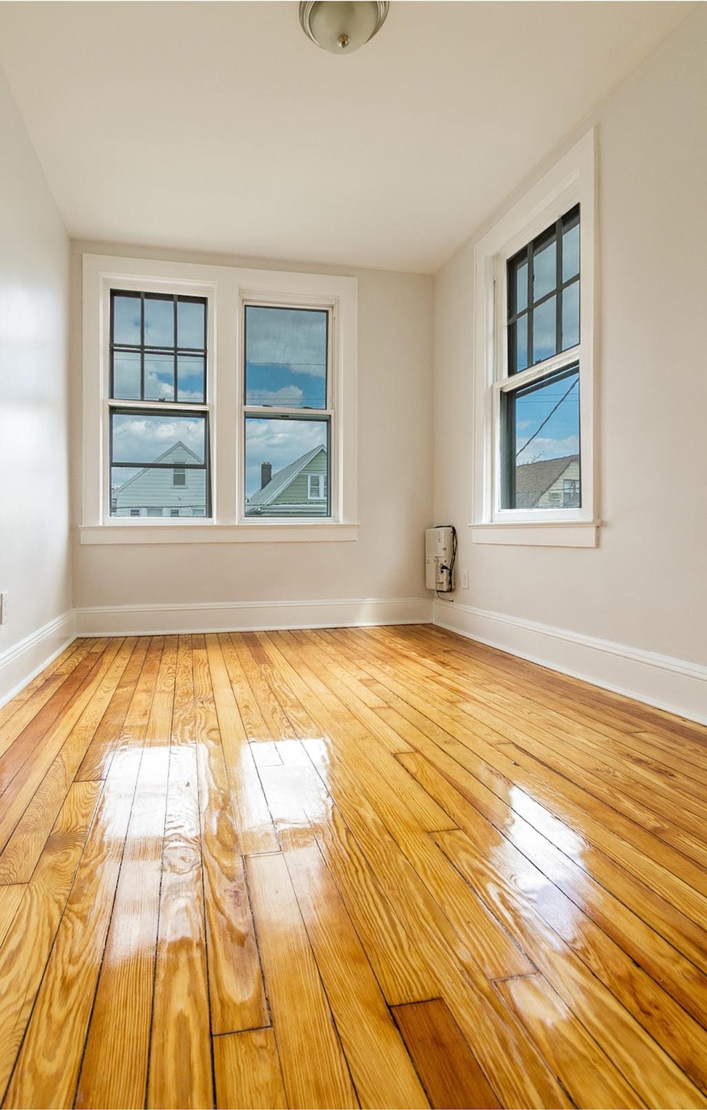 22 WEST 48TH ST