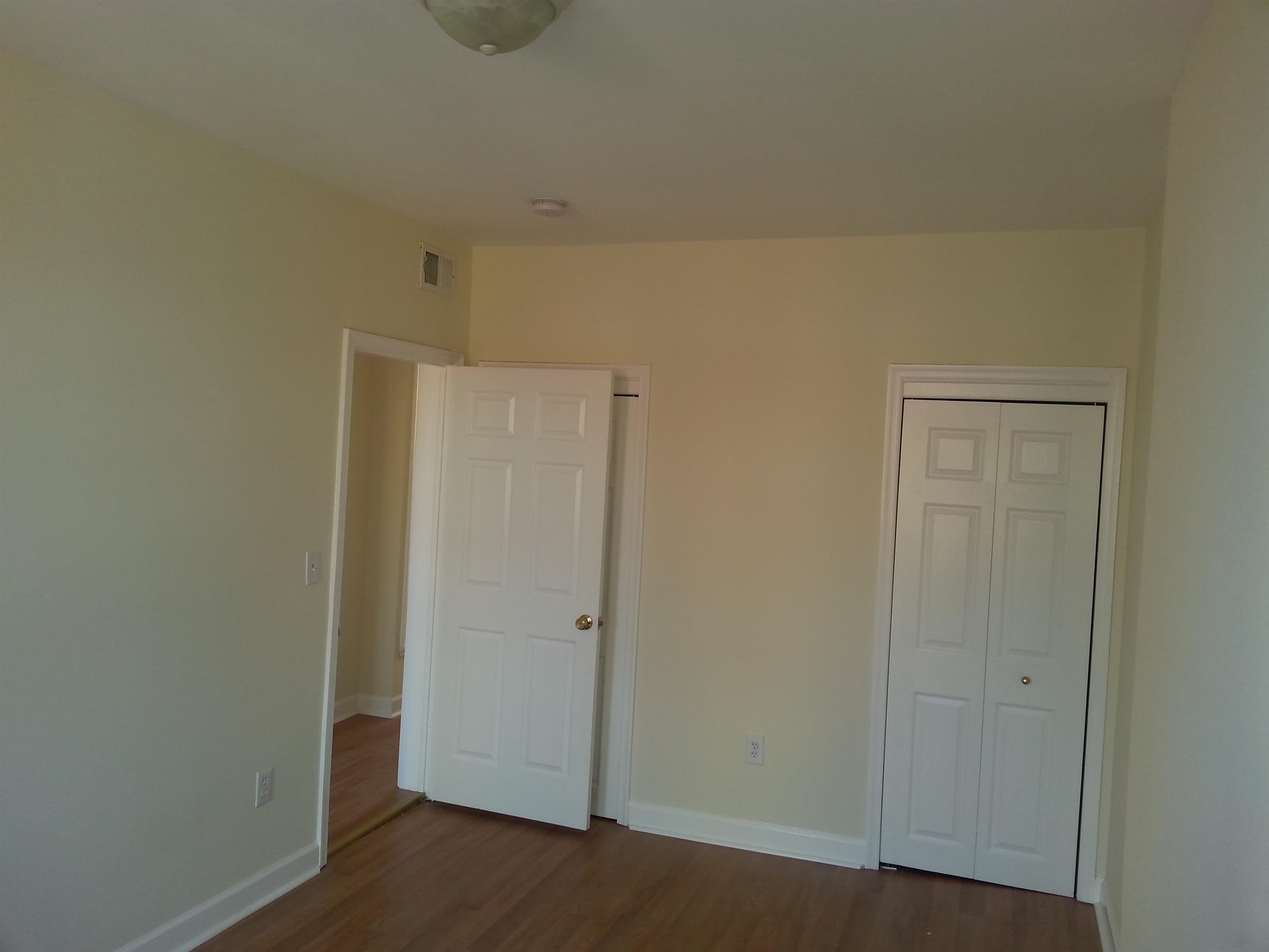 479 BERGEN AVE