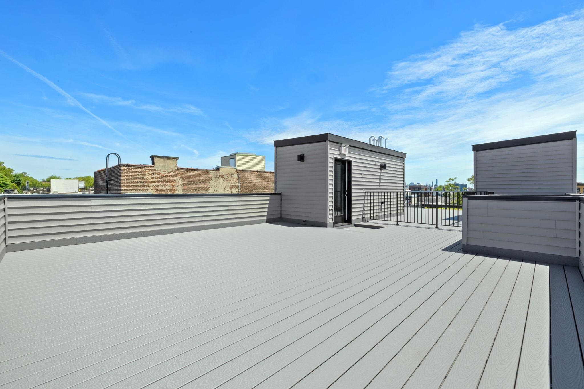 271 WEBSTER AVE Unit: 1