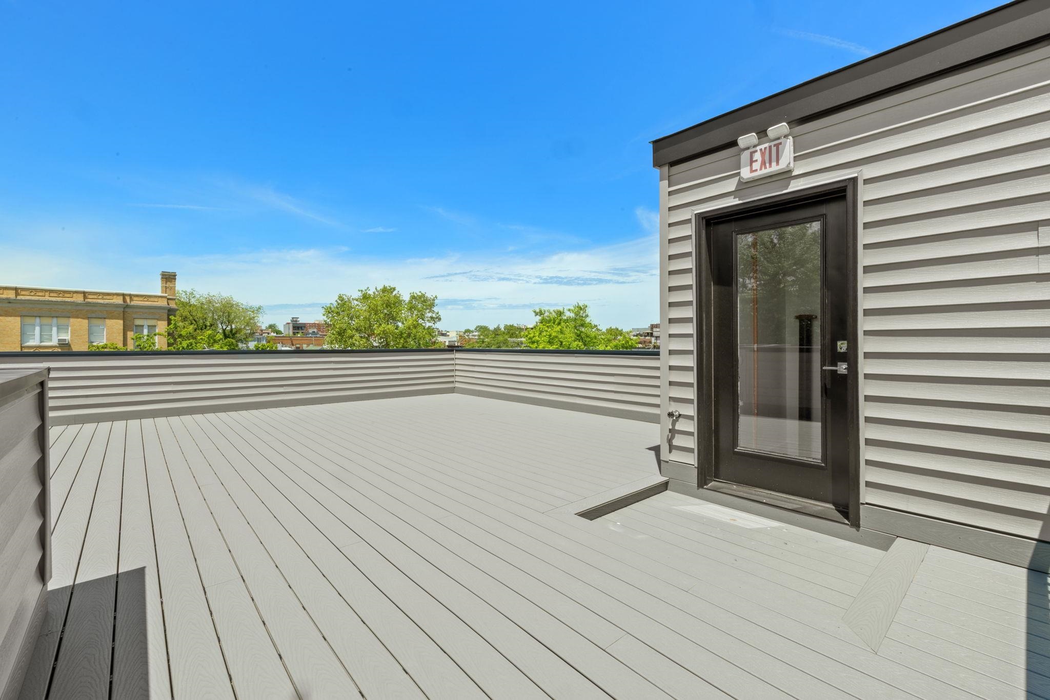271 WEBSTER AVE Unit: 2