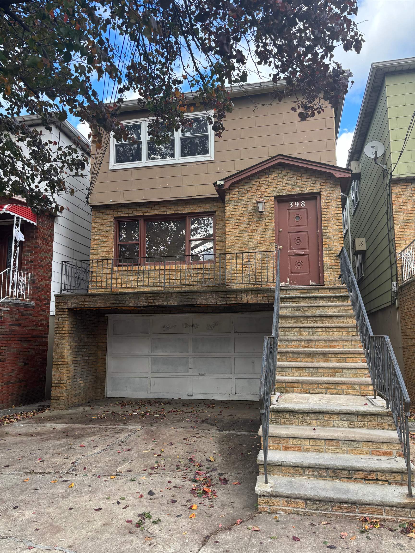 398 EGE AVE Unit: 1