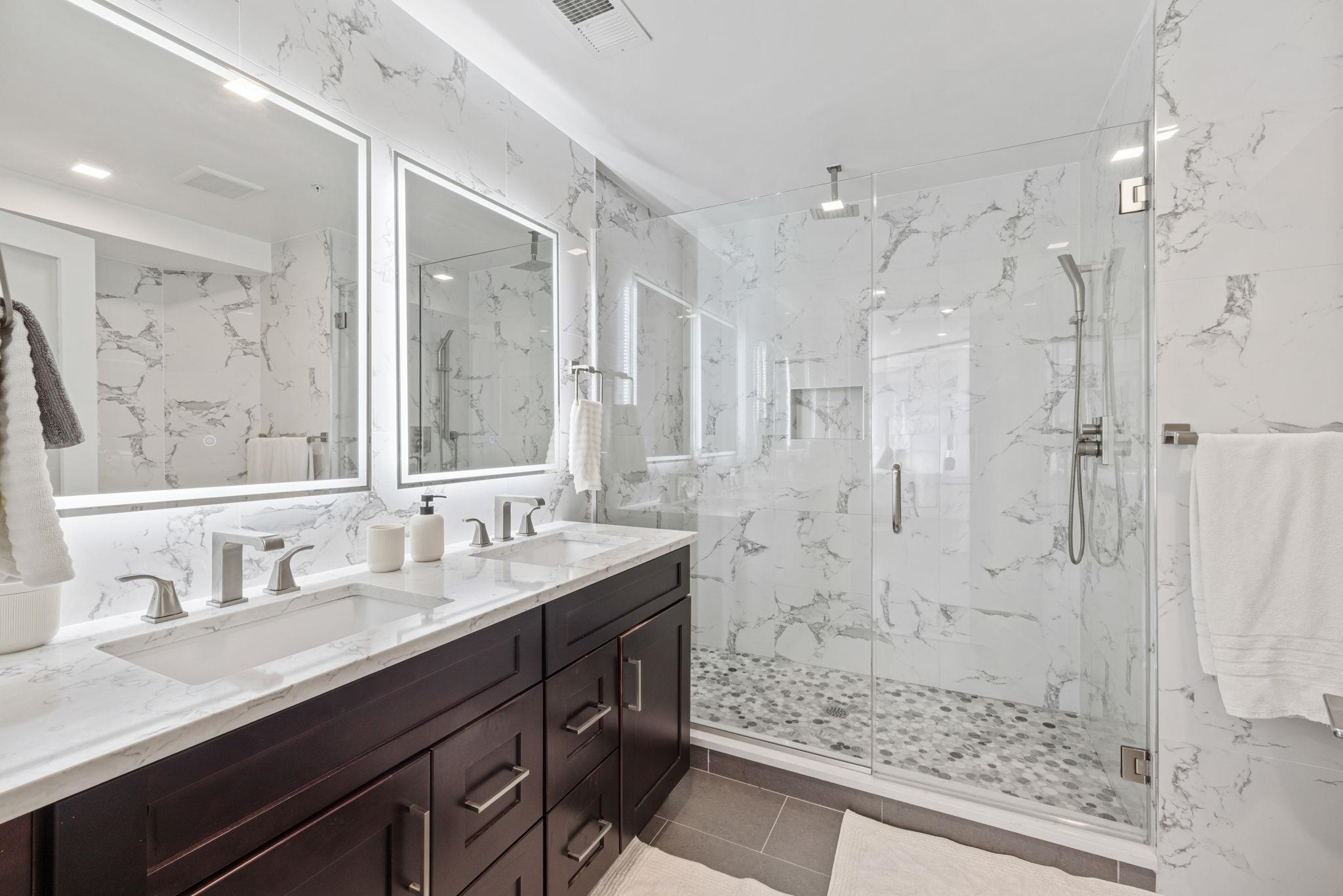 10 PATERSON AVE Unit: 2A