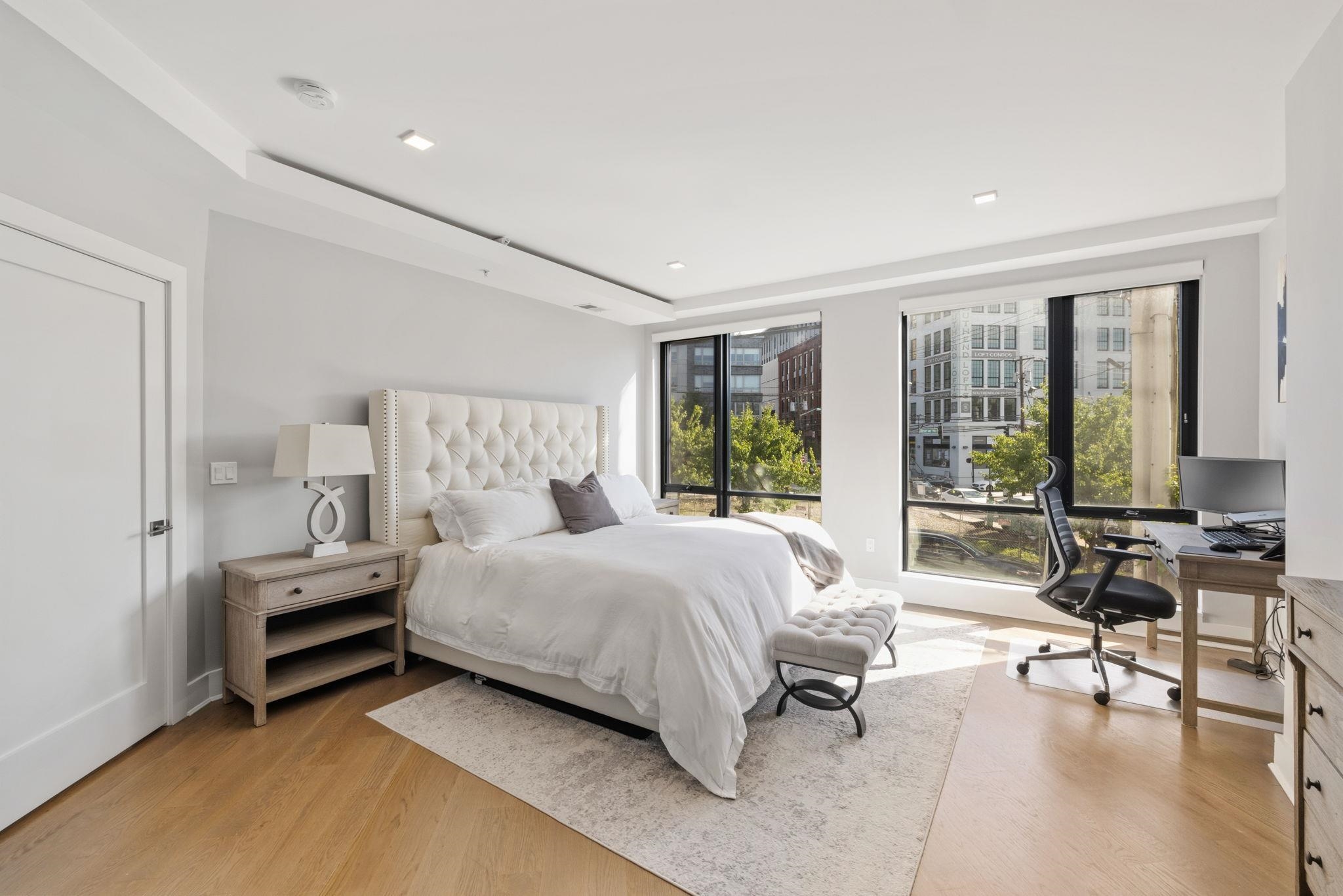 10 PATERSON AVE Unit: 2A