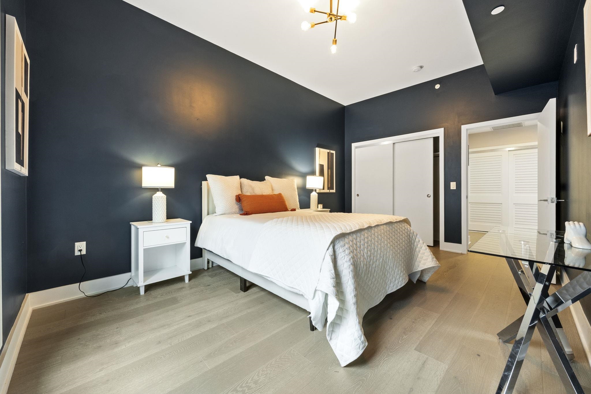 202 MERSELES ST Unit: 302