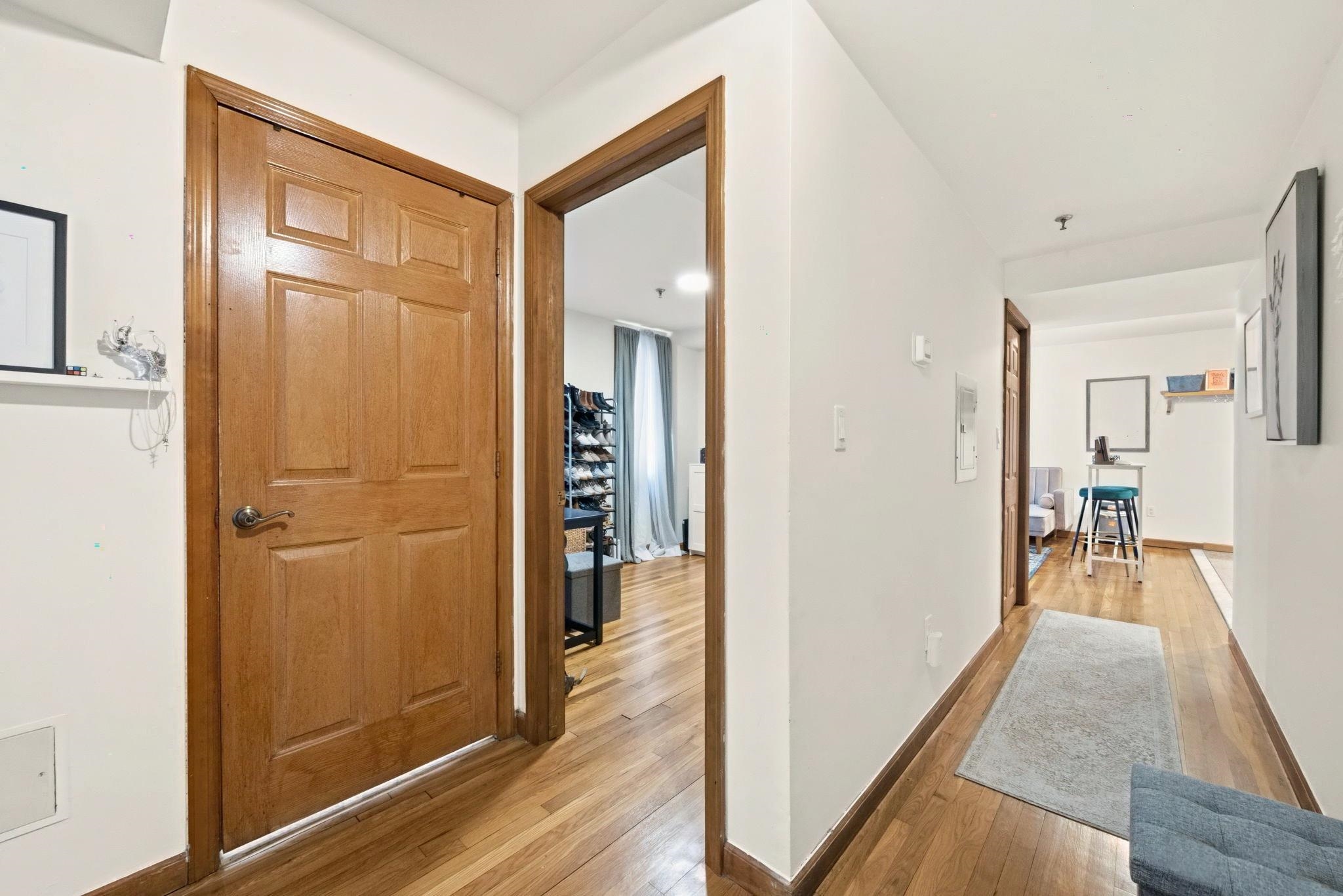 180 WASHINGTON ST Unit: 2