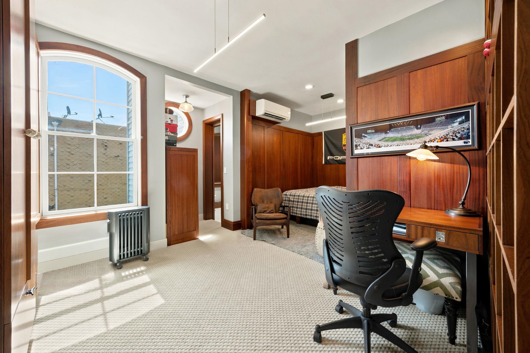 84 COLGATE ST