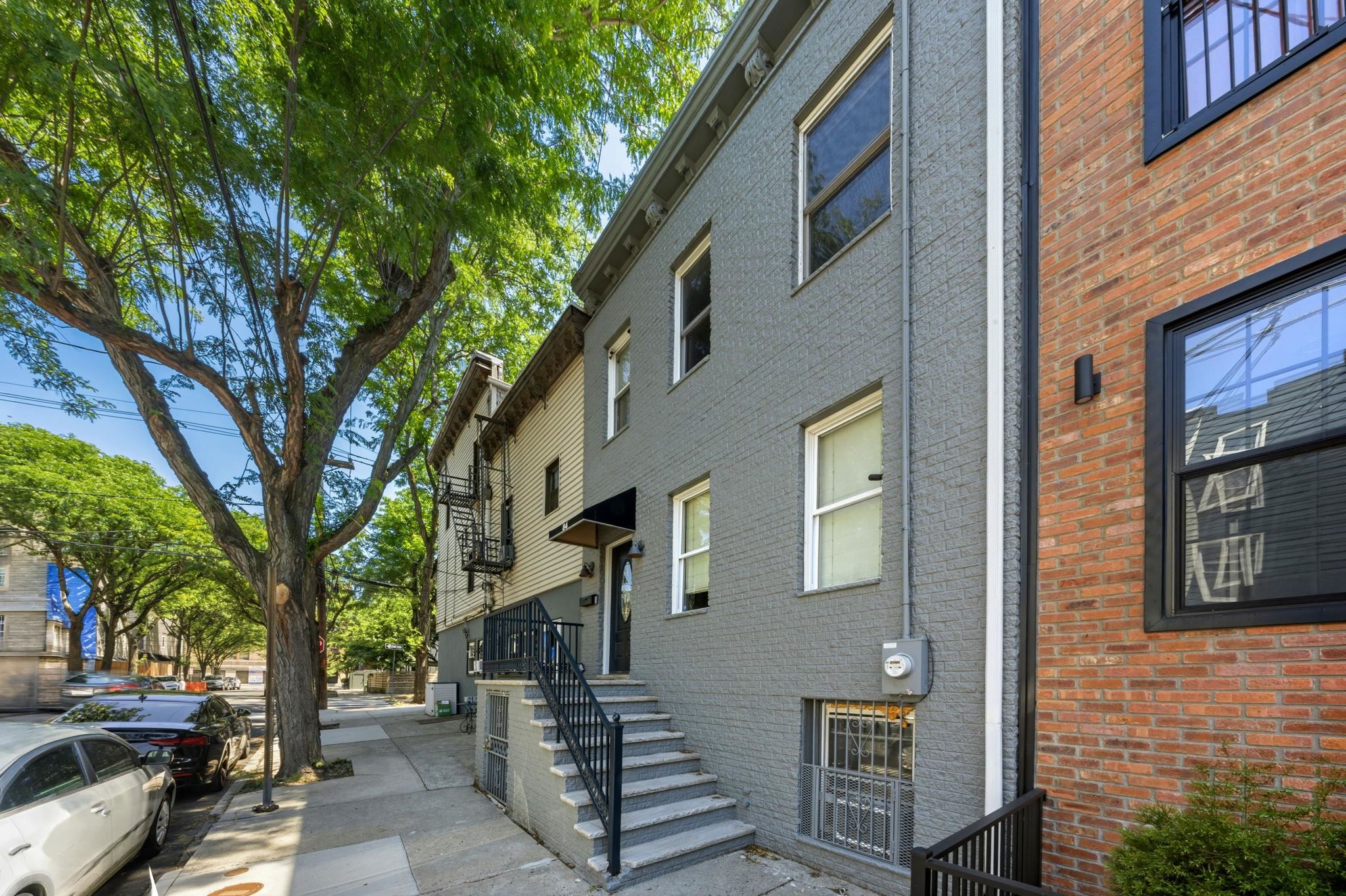 84 COLGATE ST