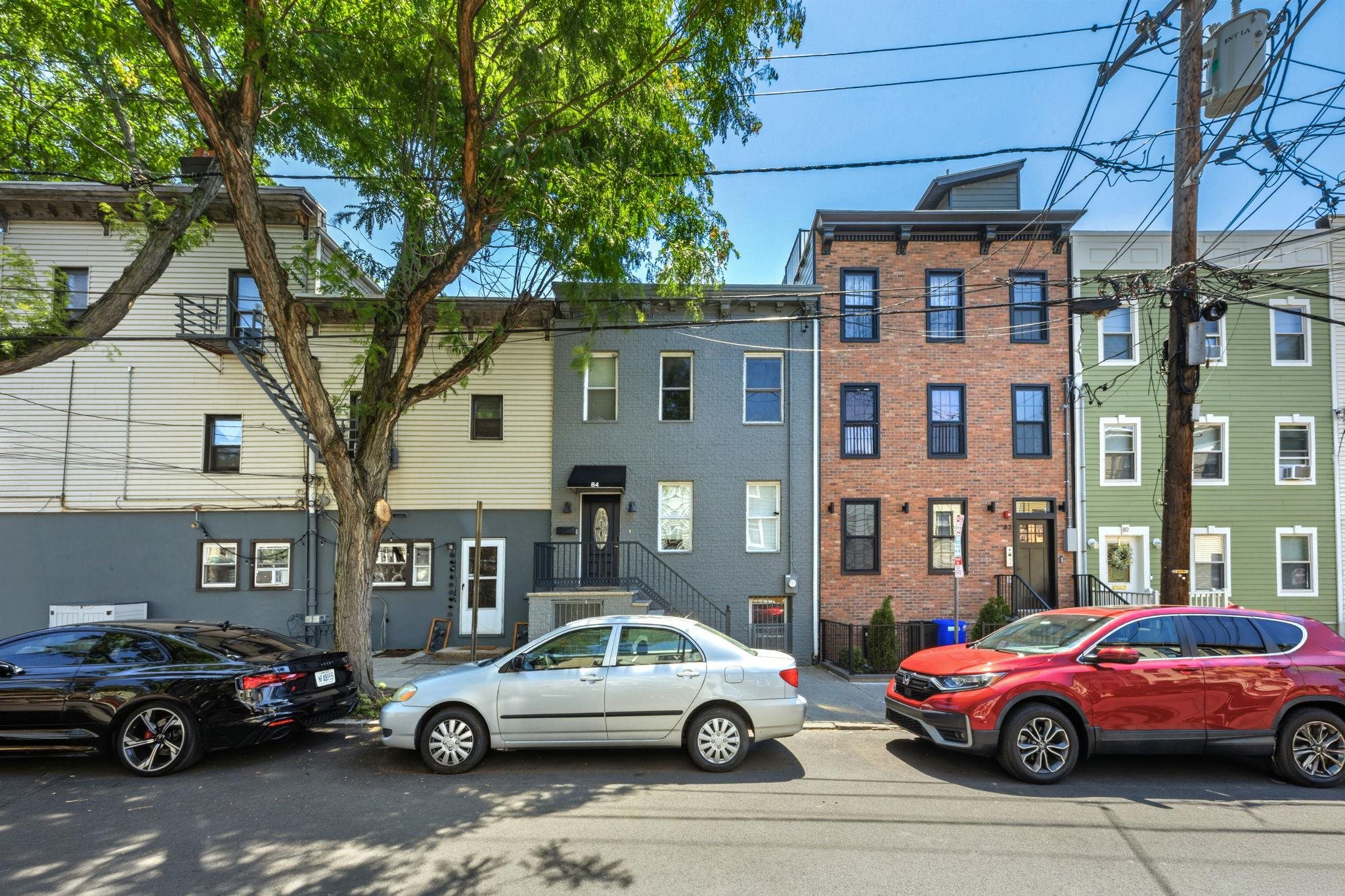 84 COLGATE ST