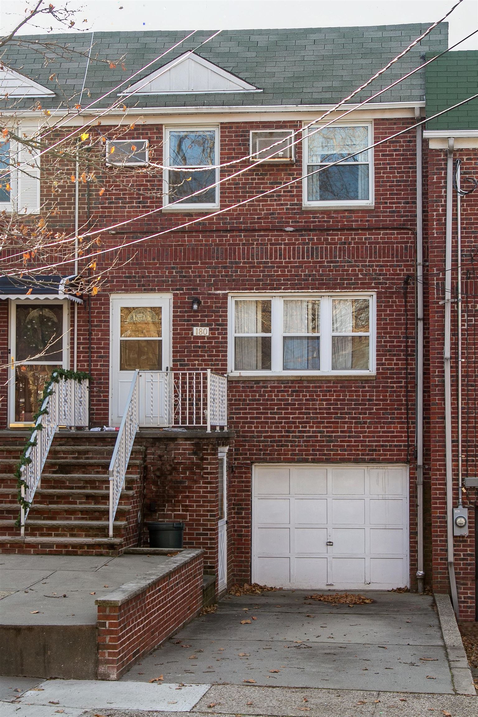 180 WEST 26TH ST