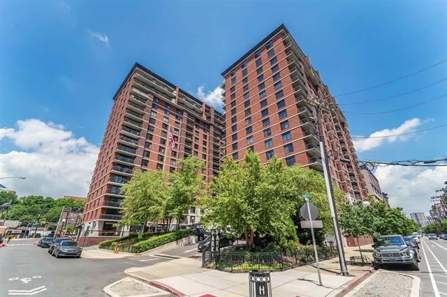 700 1ST ST Unit: 4F