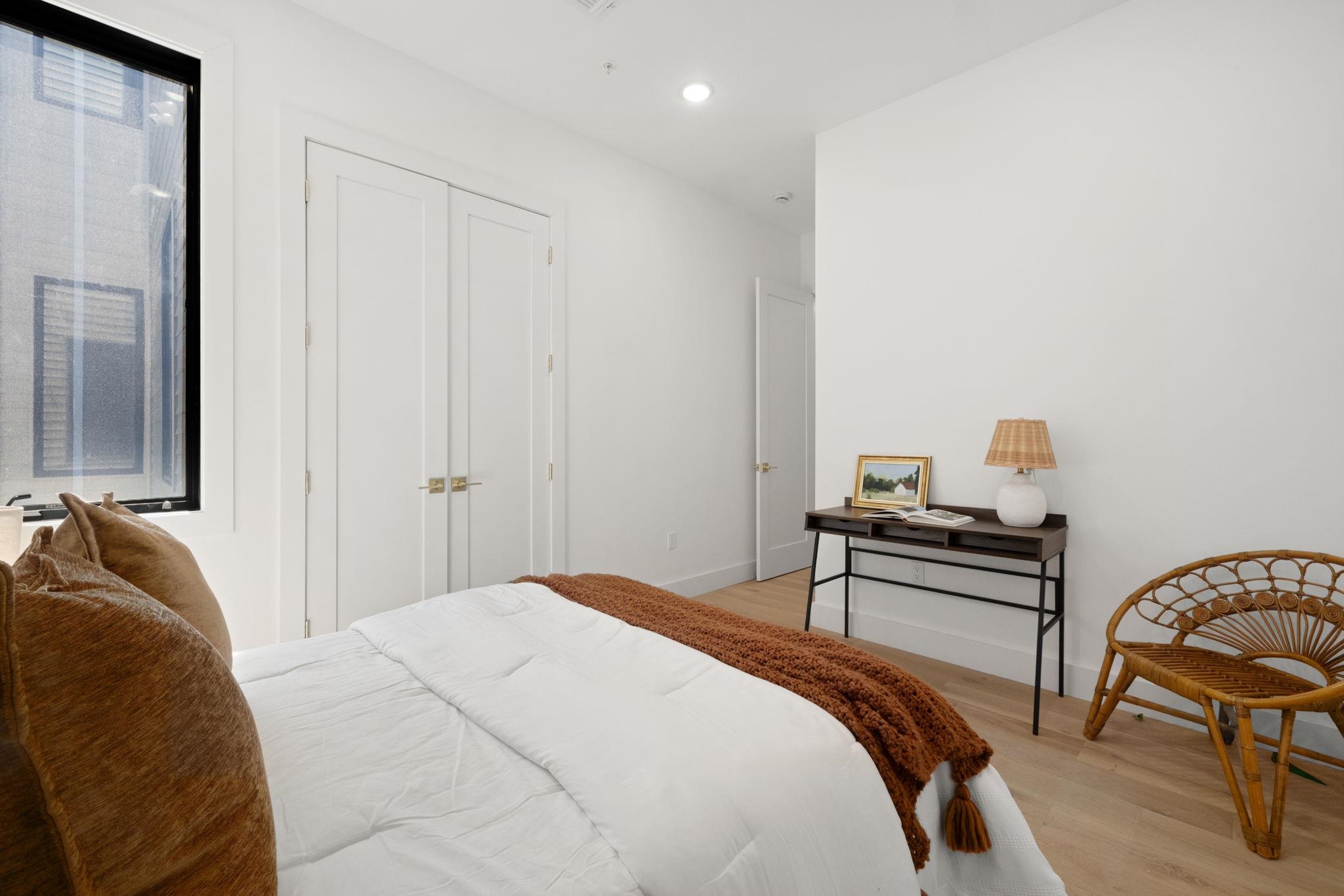 100 WEBSTER AVE Unit: 2