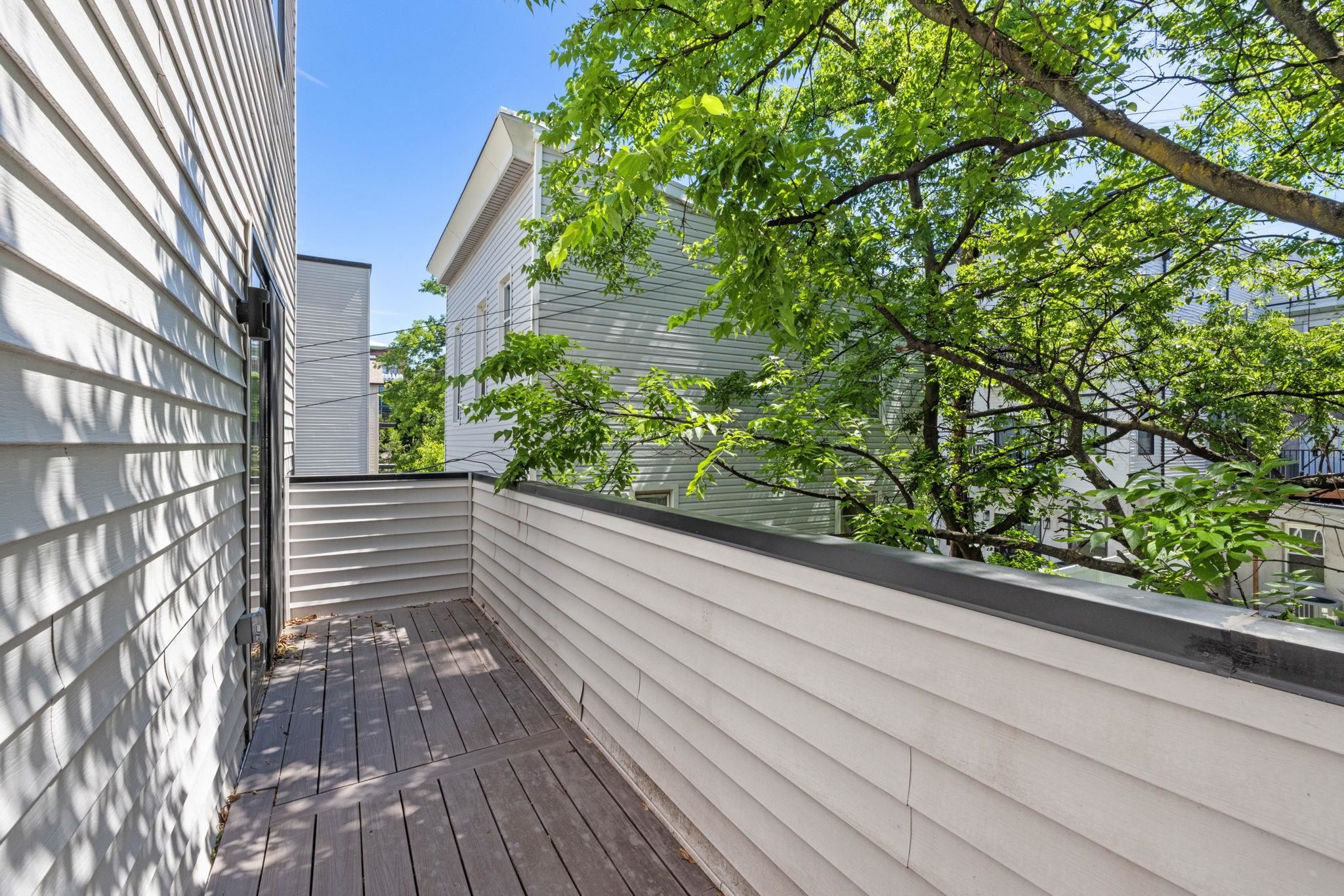 100 WEBSTER AVE Unit: 2