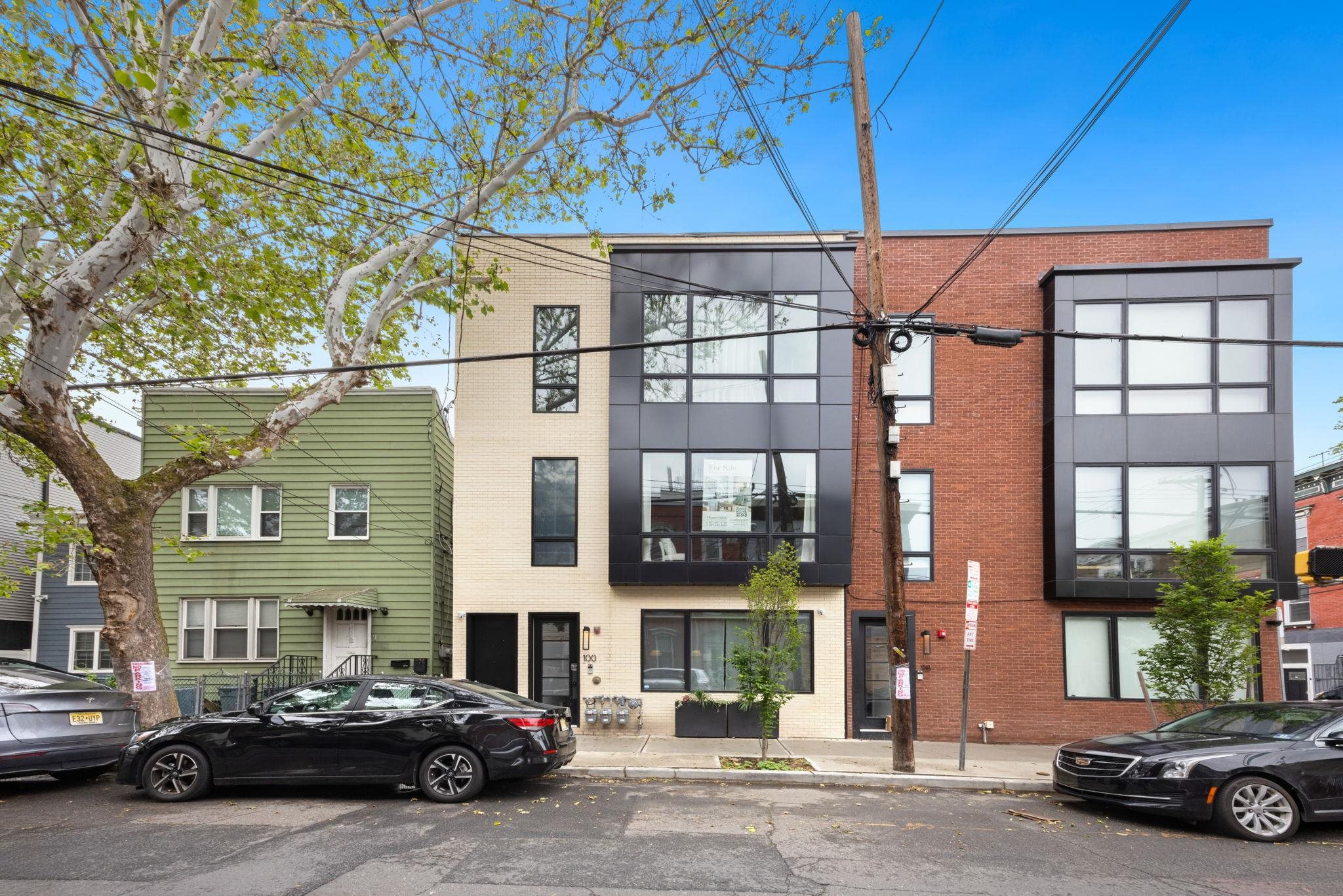 100 WEBSTER AVE Unit: 2