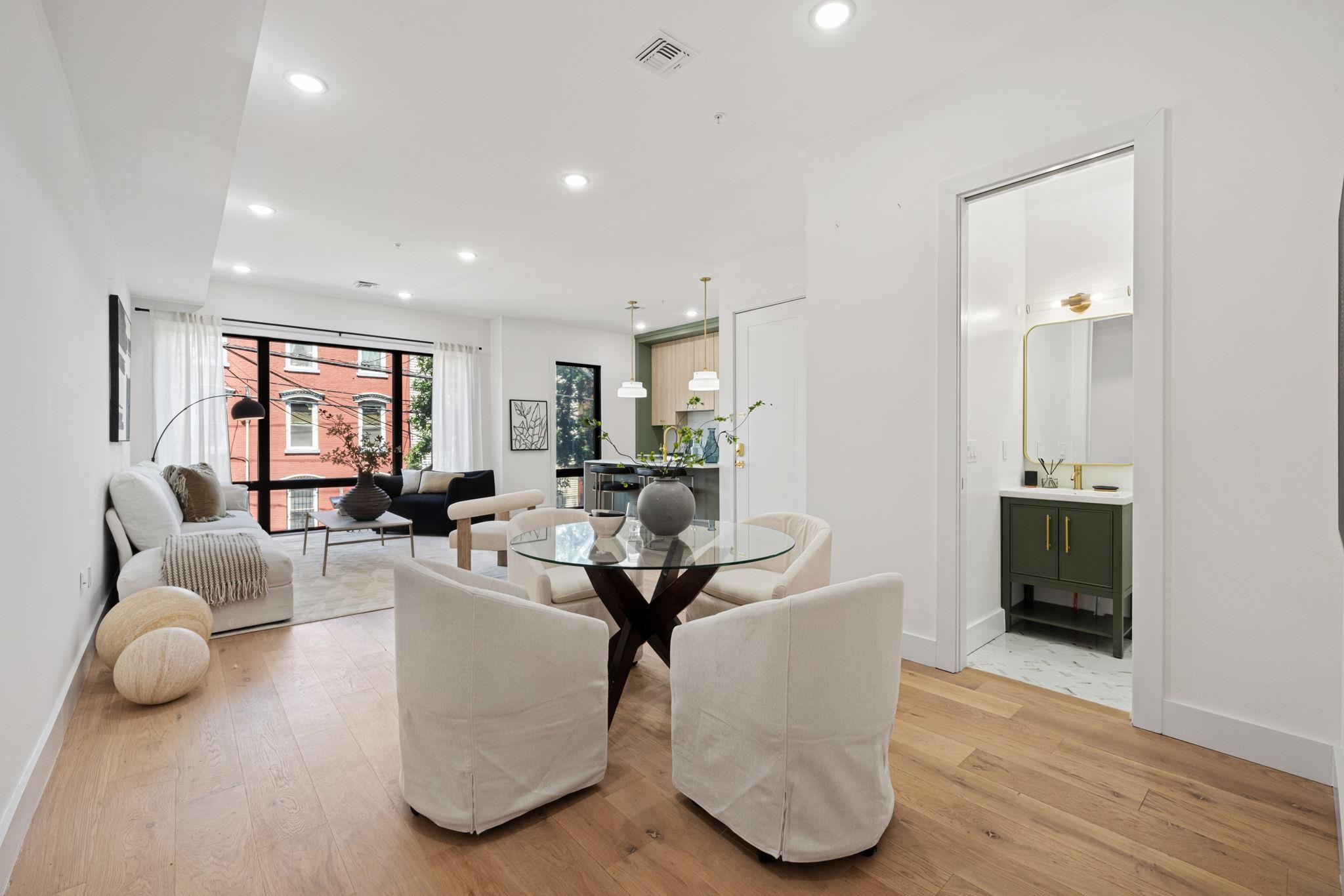 100 WEBSTER AVE Unit: 2