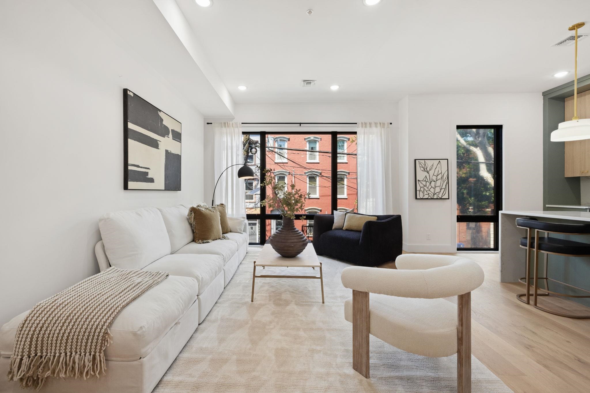 100 WEBSTER AVE Unit: 2