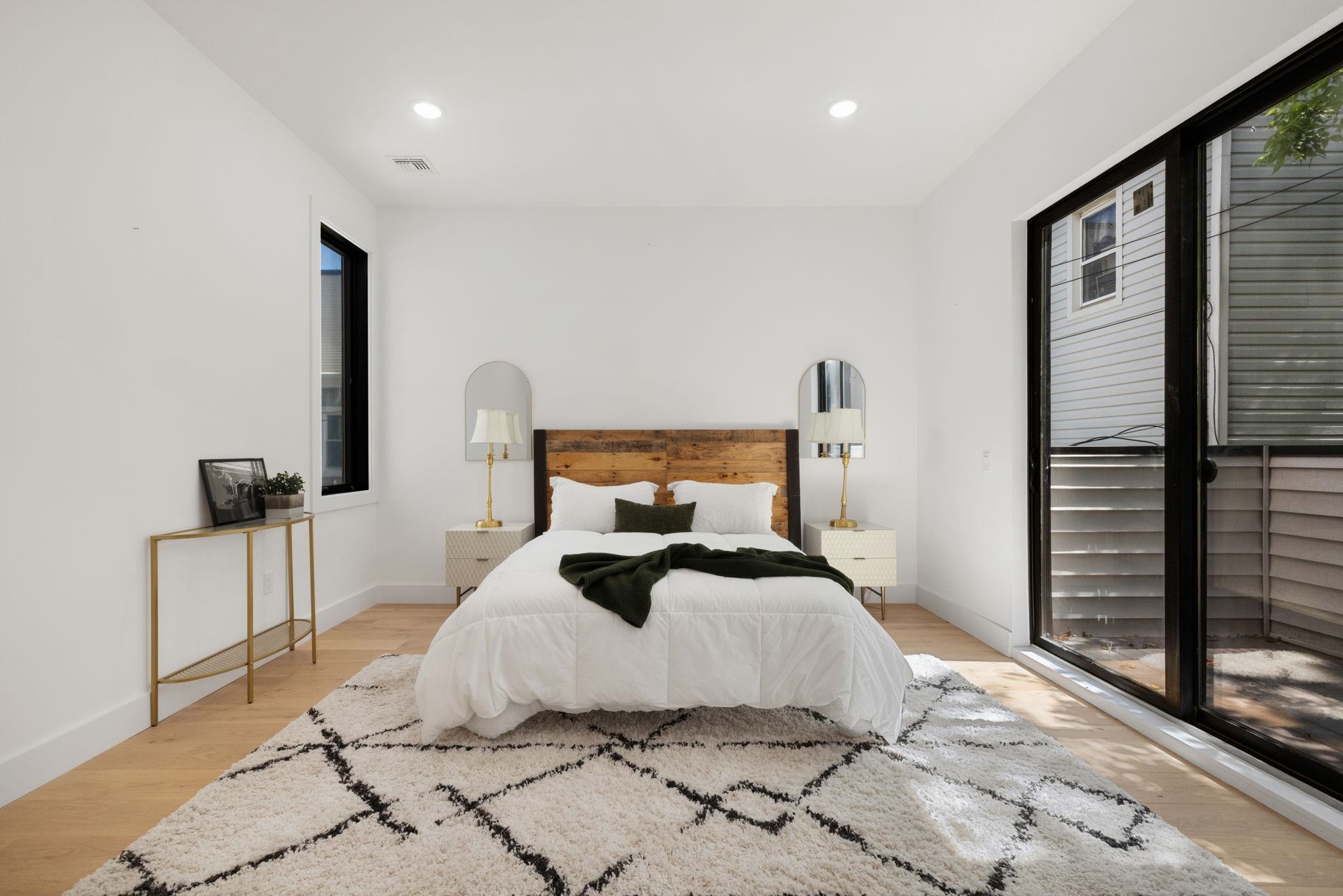 100 WEBSTER AVE Unit: 2