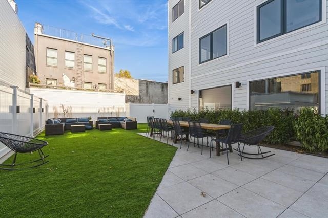 139 BRUNSWICK ST Unit: 304