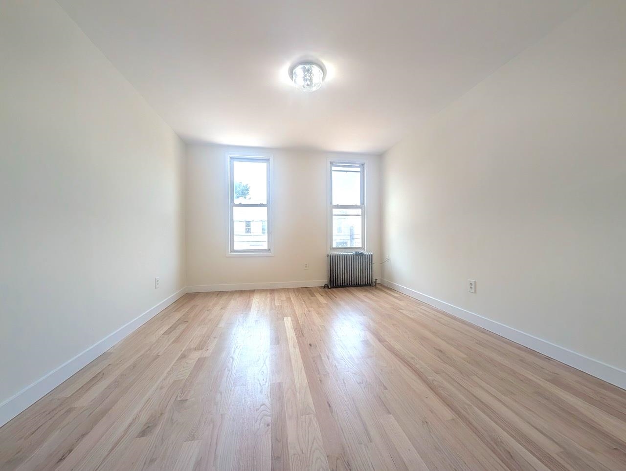 102 RESERVOIR AVE Unit: 2L