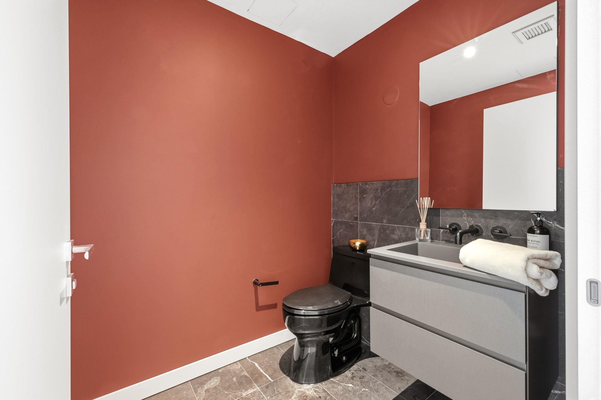 144 1ST ST Unit: 12S