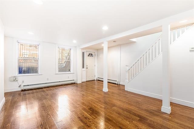281.5 2ND ST Unit: 3