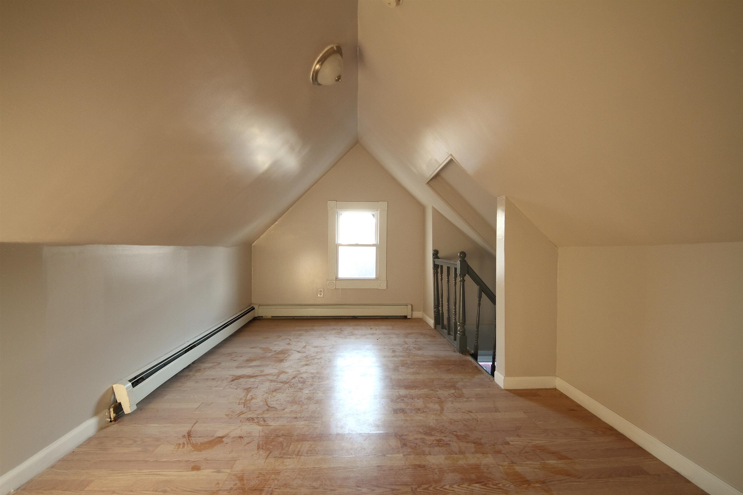 60 DWIGHT ST