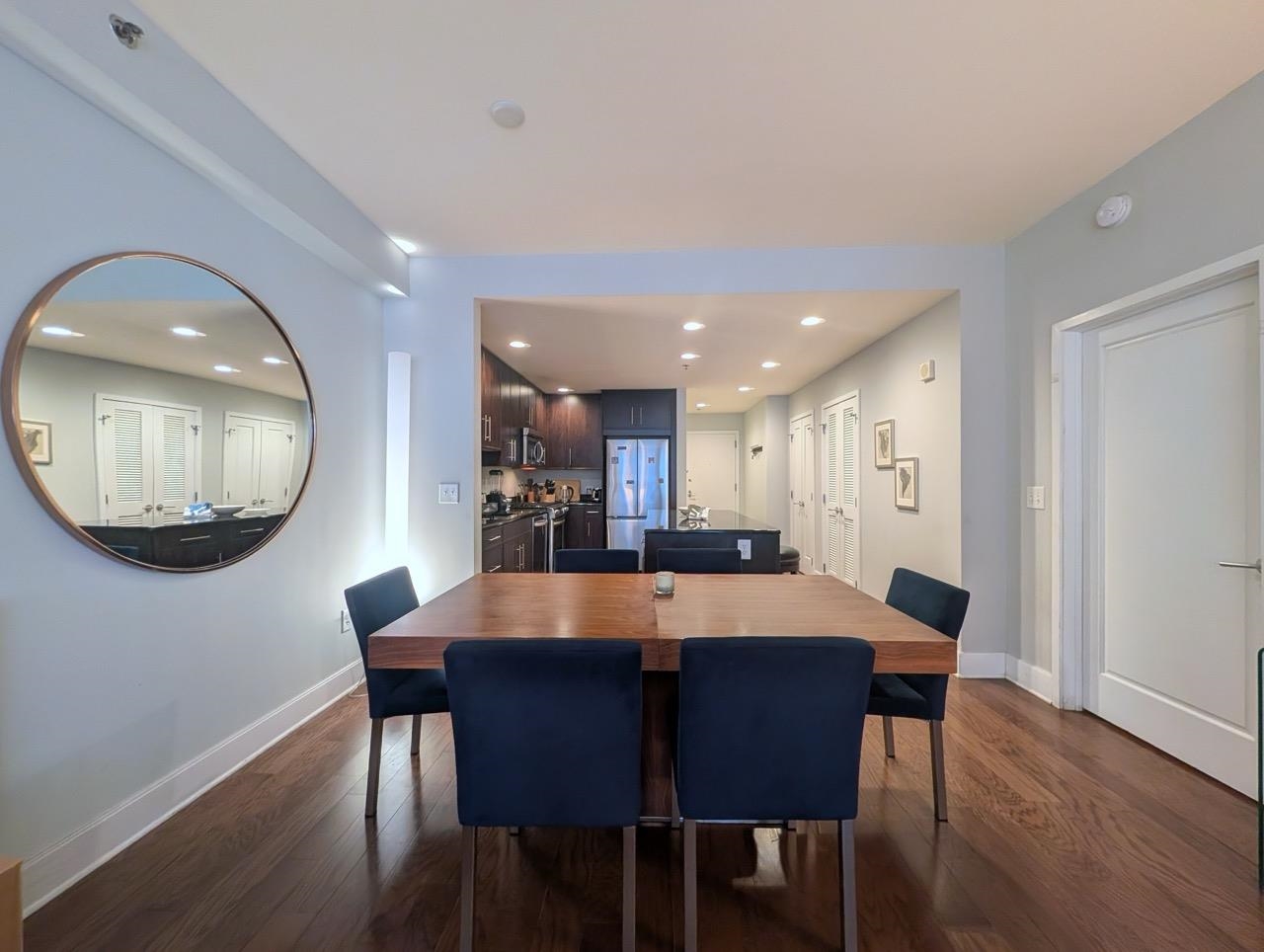 1125 MAXWELL LANE Unit: 206