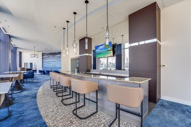 1125 MAXWELL LANE Unit: 206