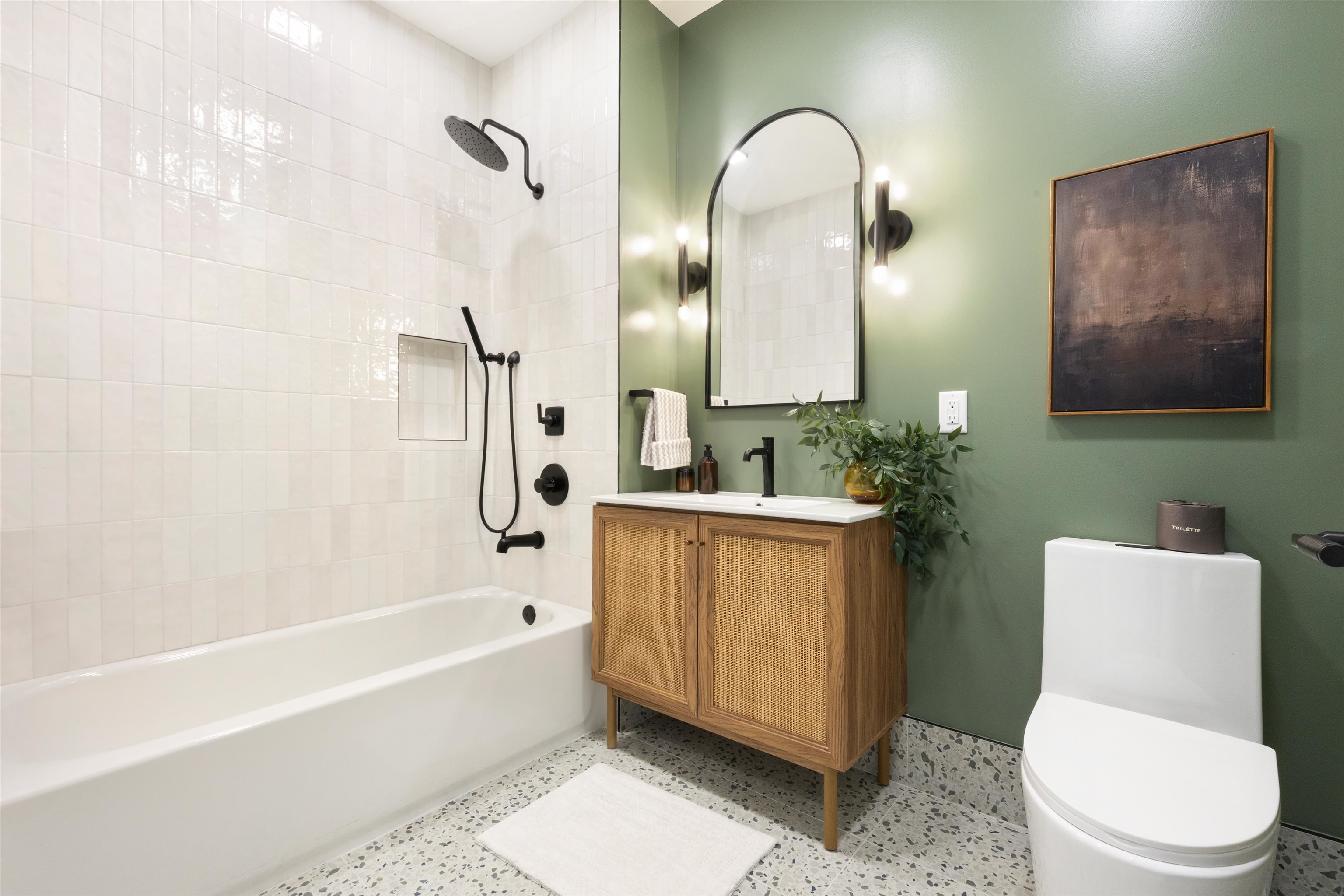 262 NEW YORK AVE Unit: 301