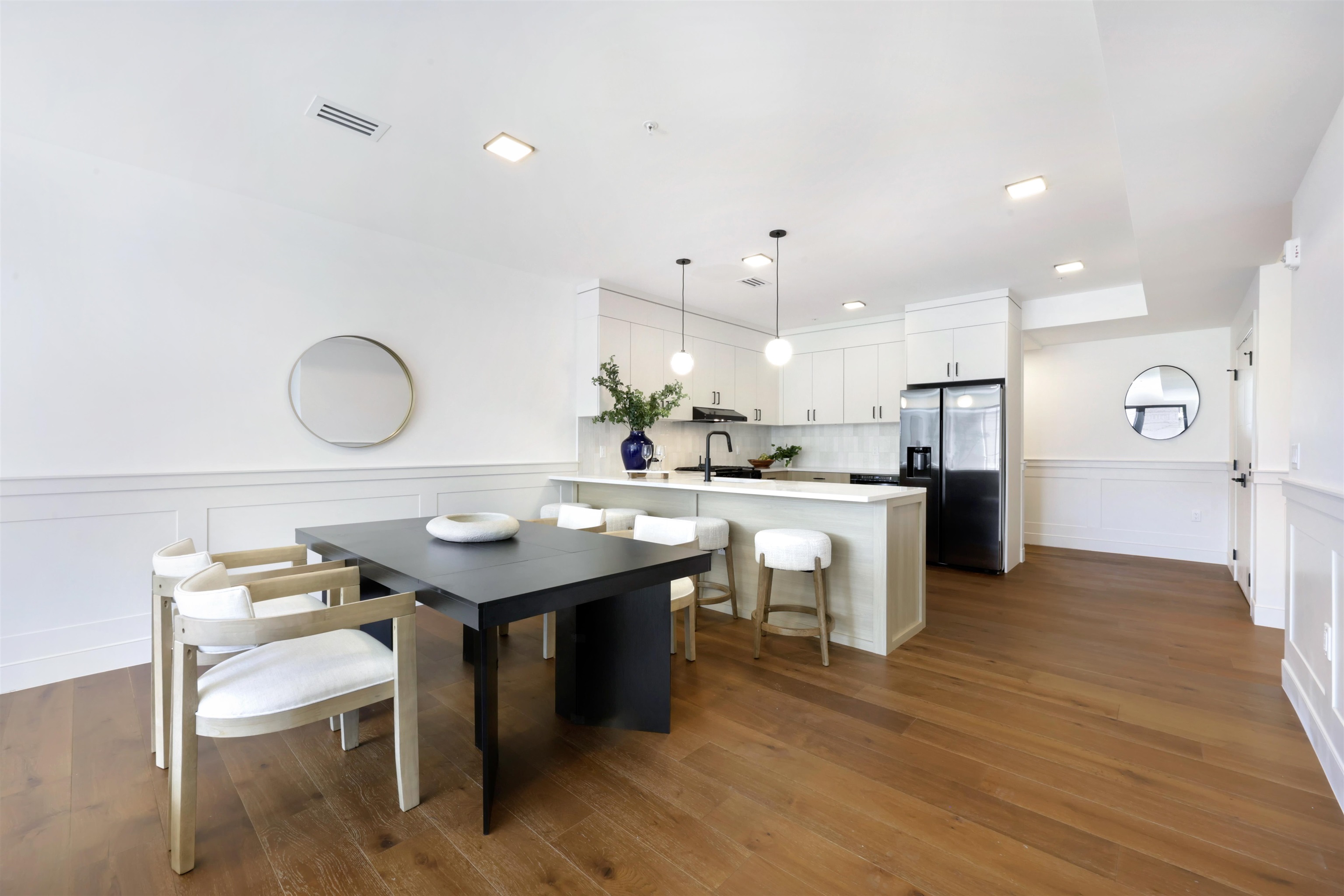 262 NEW YORK AVE Unit: 203