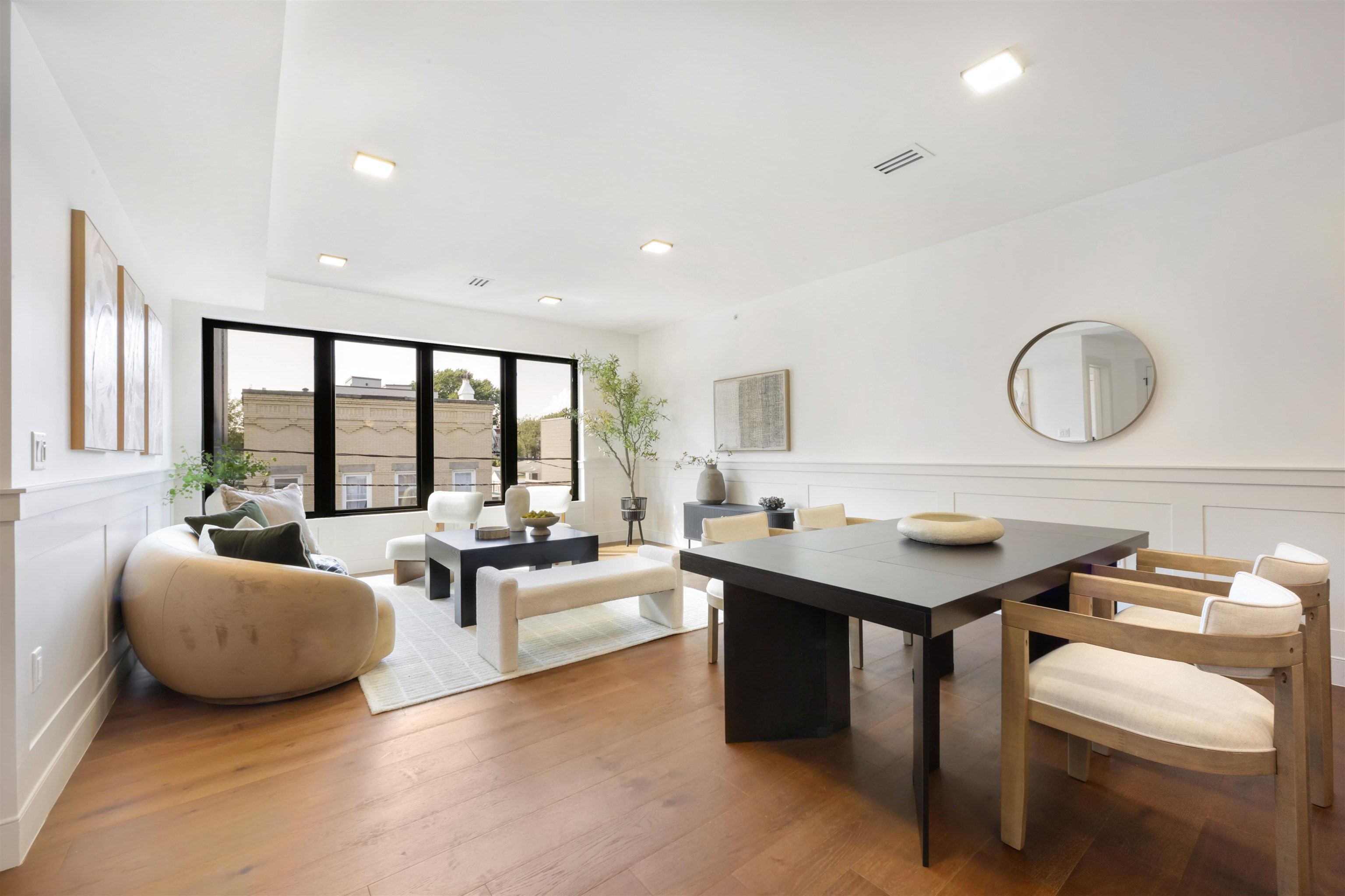 262 NEW YORK AVE Unit: 203