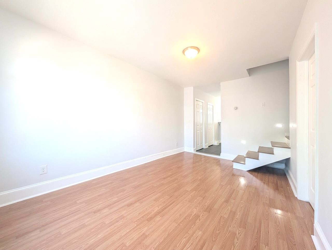 69 BEACON AVE Unit: 3