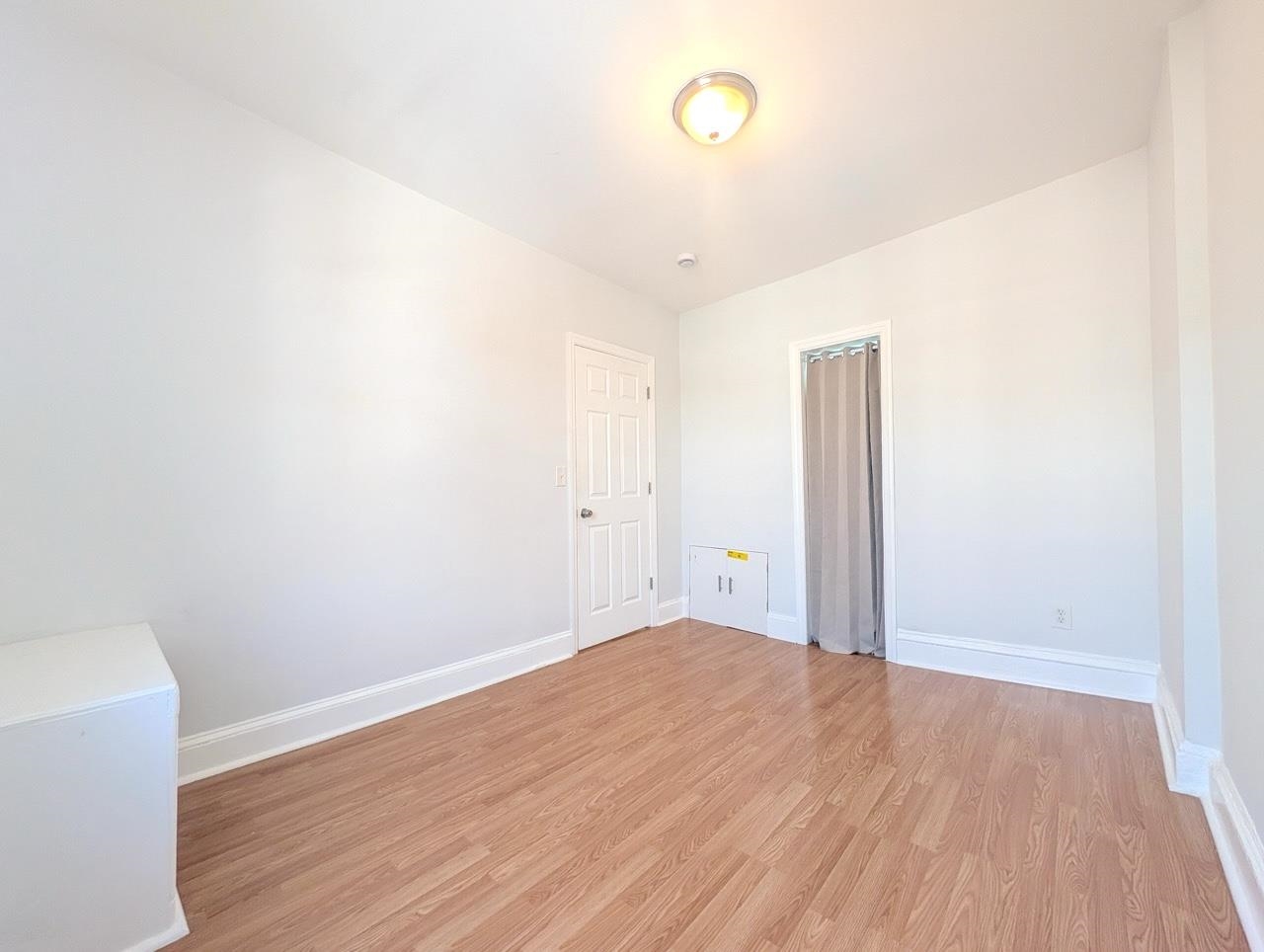 69 BEACON AVE Unit: 3