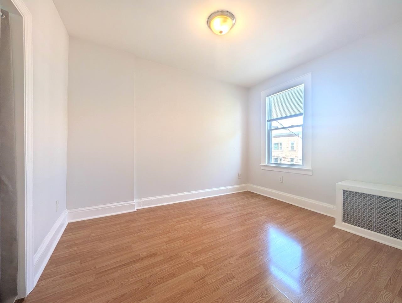 69 BEACON AVE Unit: 3
