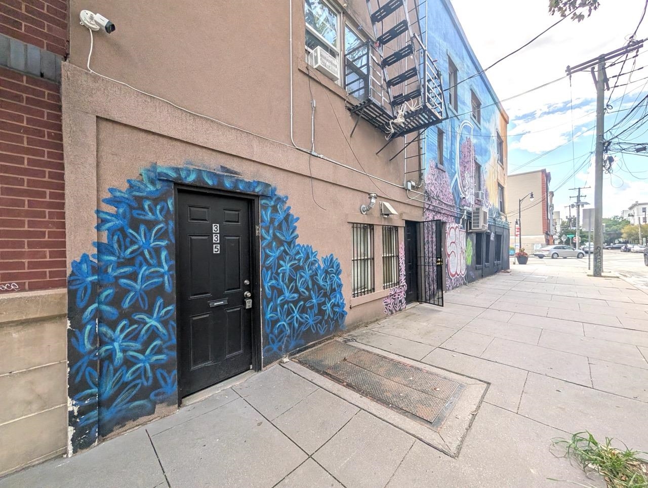 335 3RD ST Unit: 2