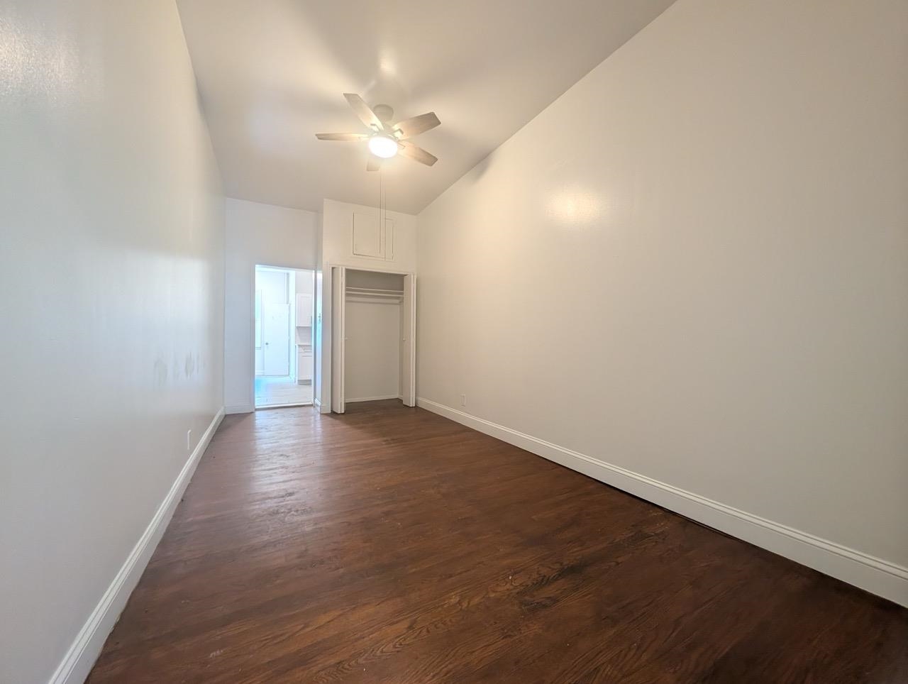 267 WEBSTER AVE Unit: 1R