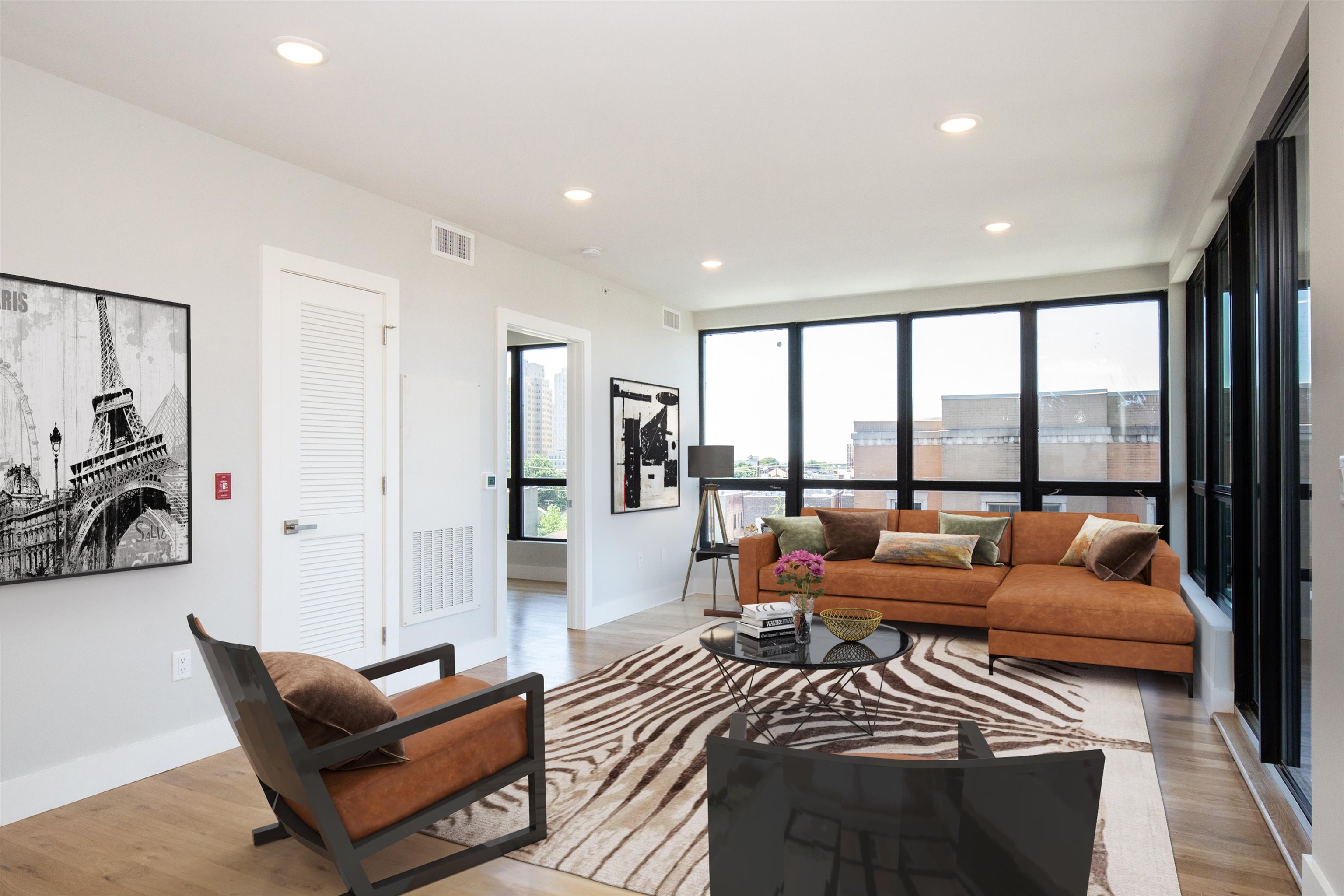 198 ACADEMY ST Unit: 2M