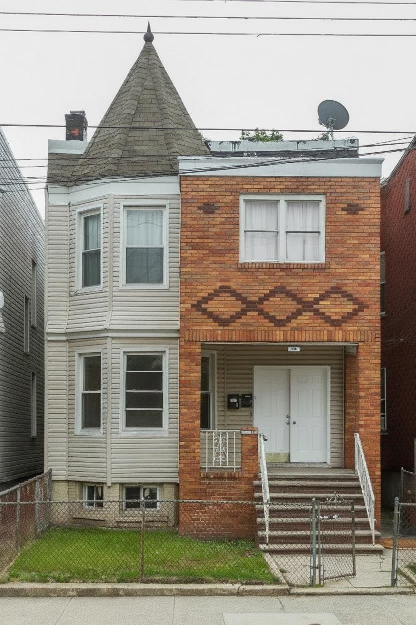 49 WARNER AVE