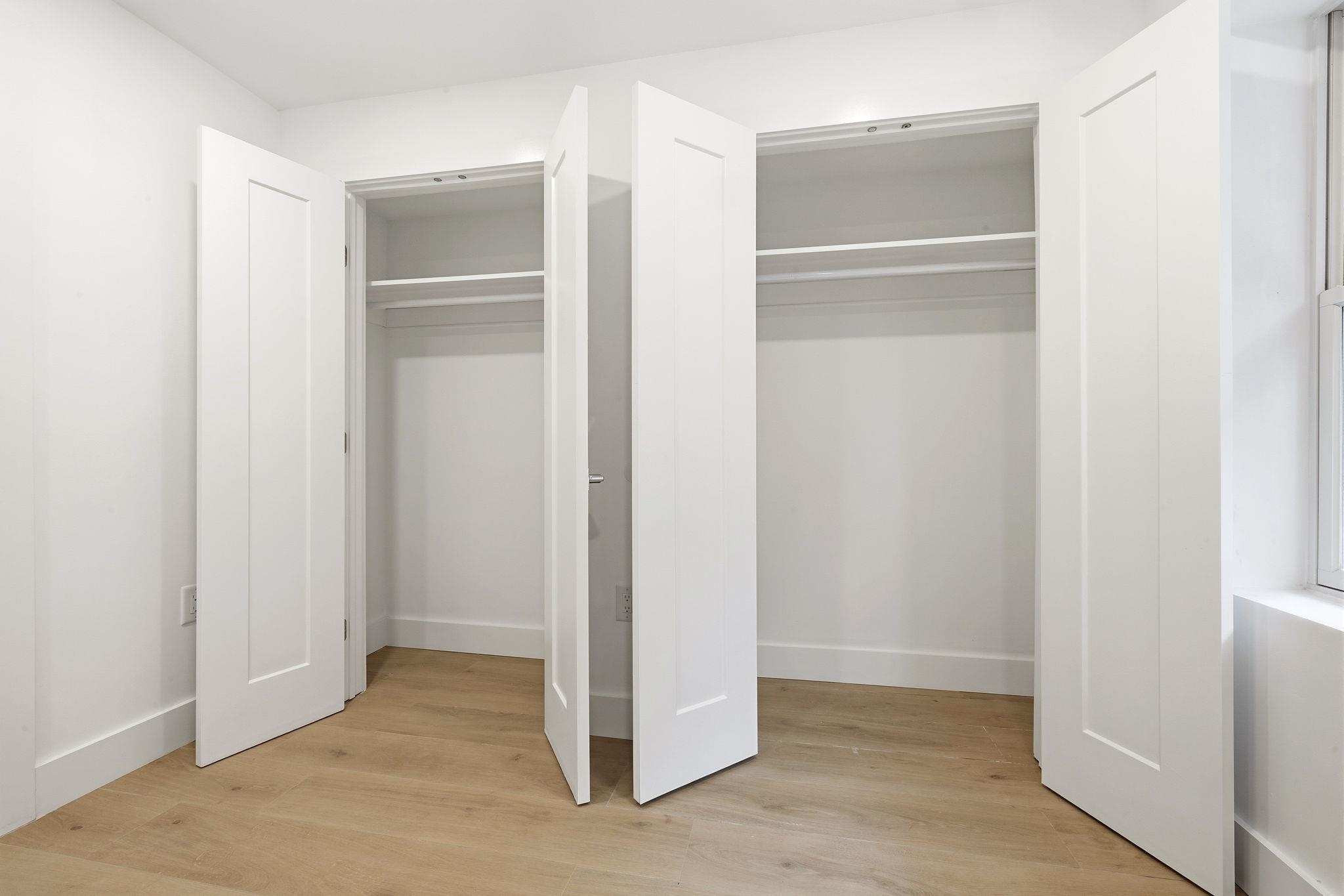 271 WEBSTER AVE Unit: 1
