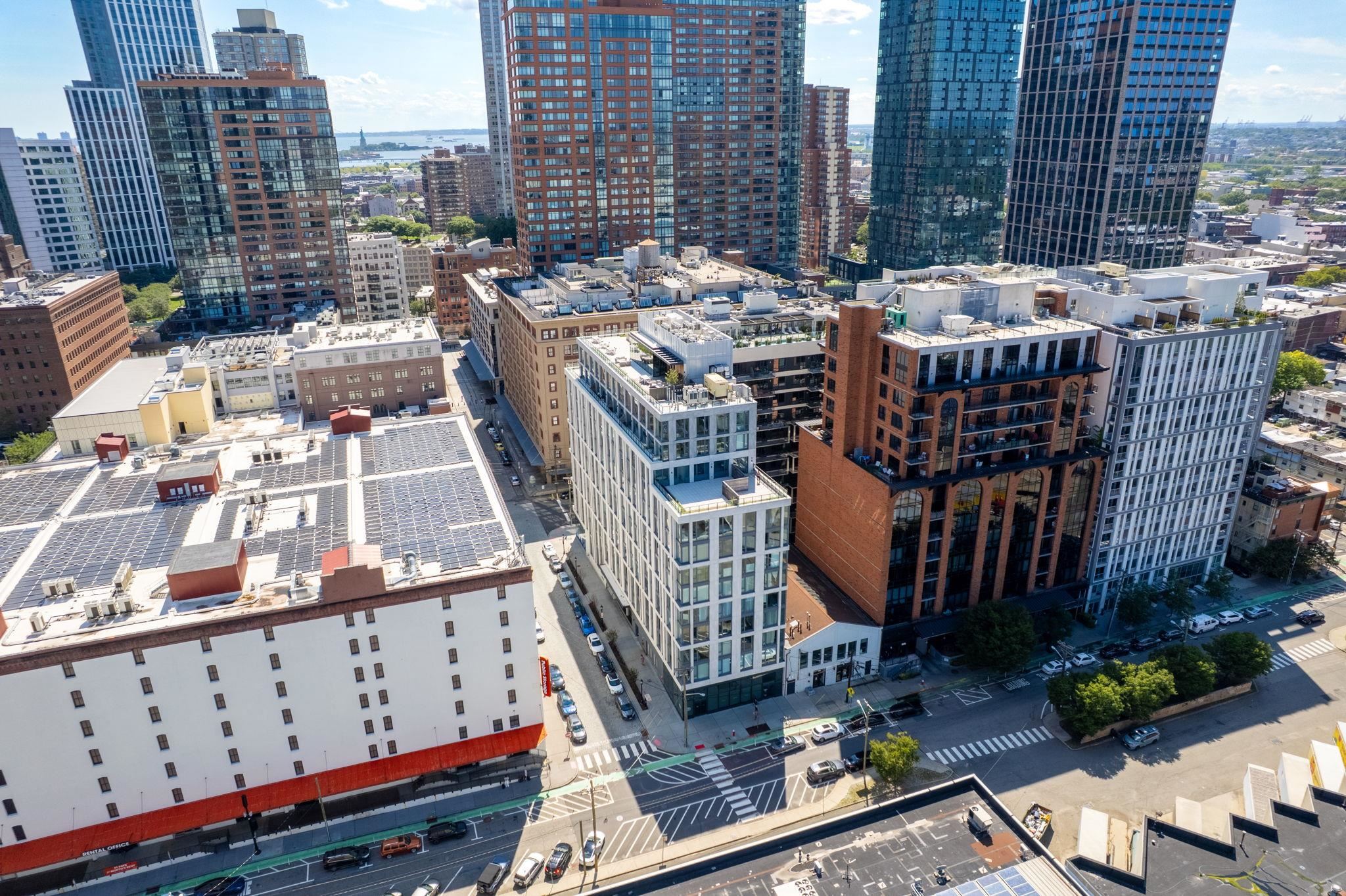144 1ST ST Unit: 9N
