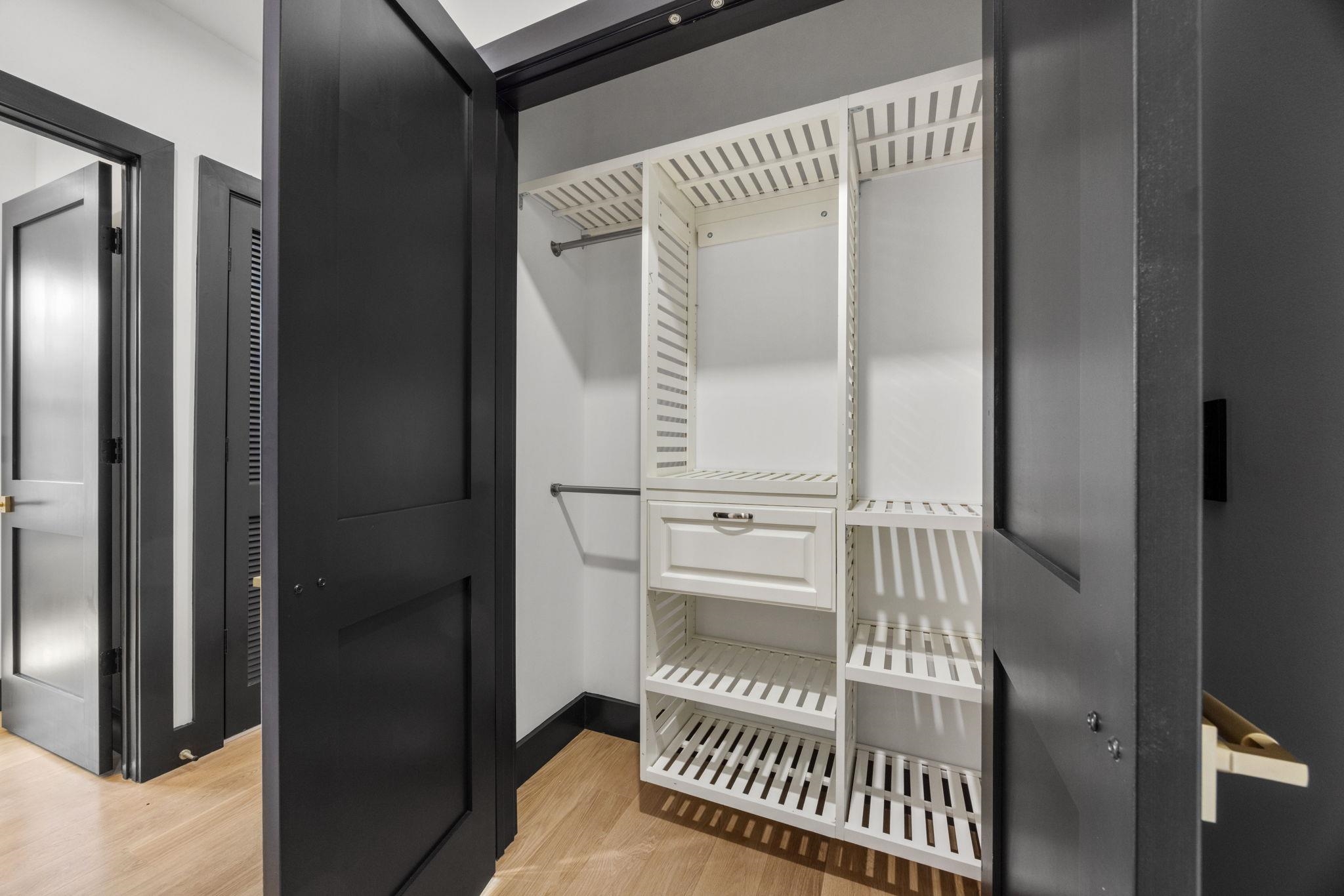 109 WEBSTER AVE Unit: 1