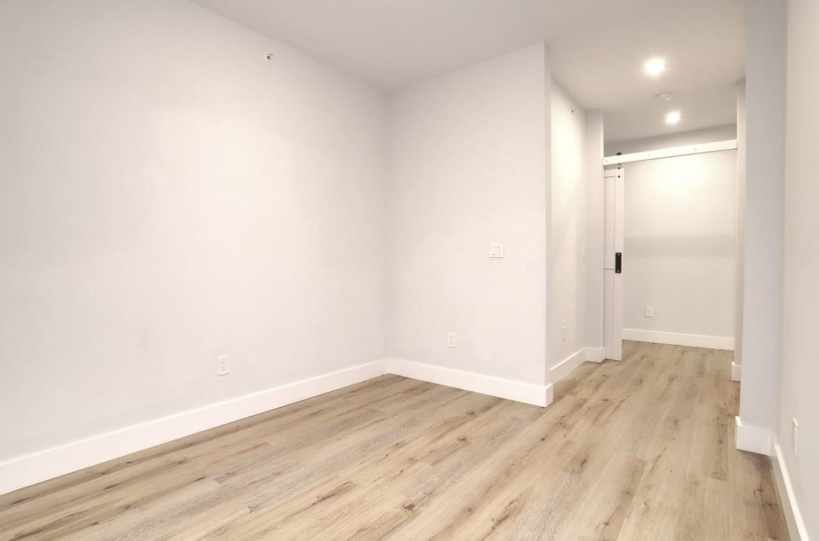 502 BROADWAY