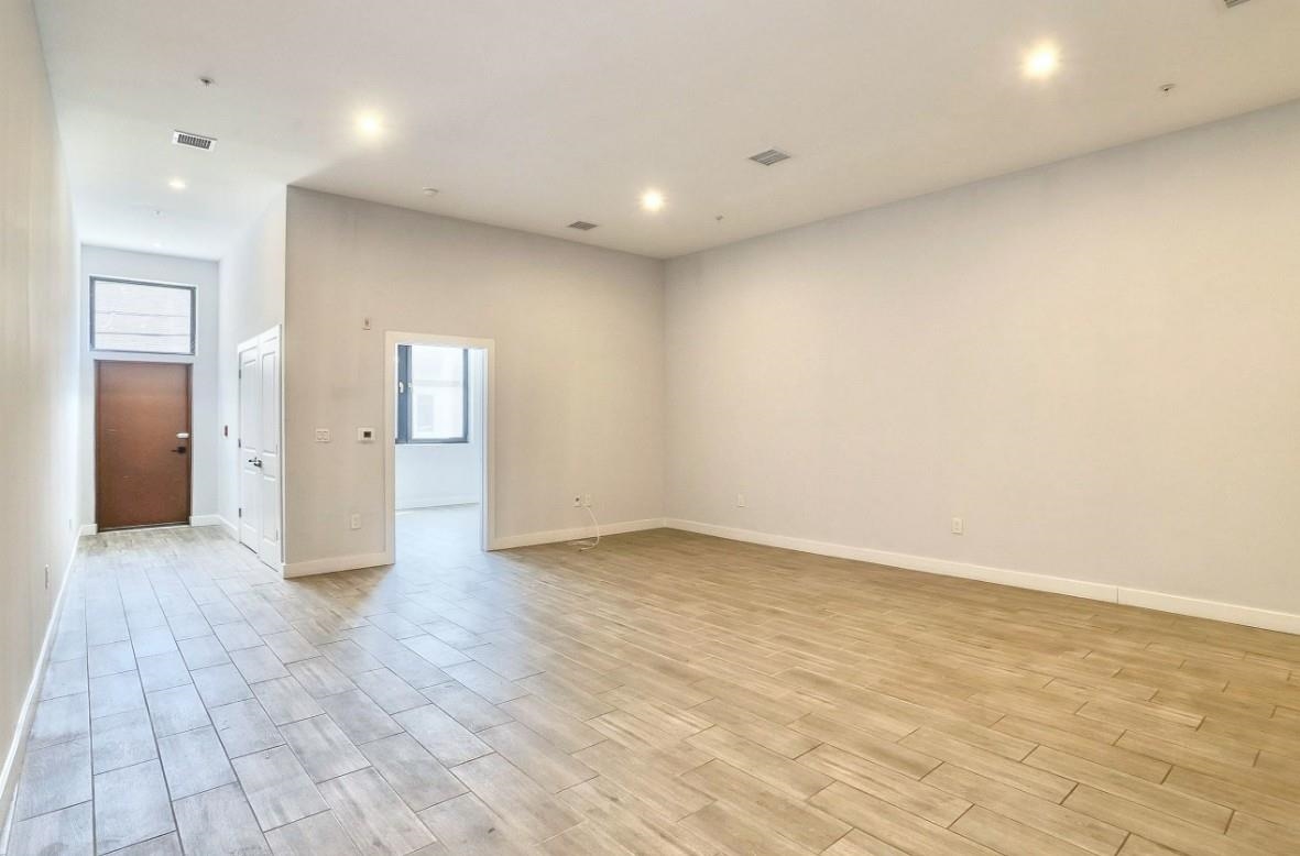 502 BROADWAY