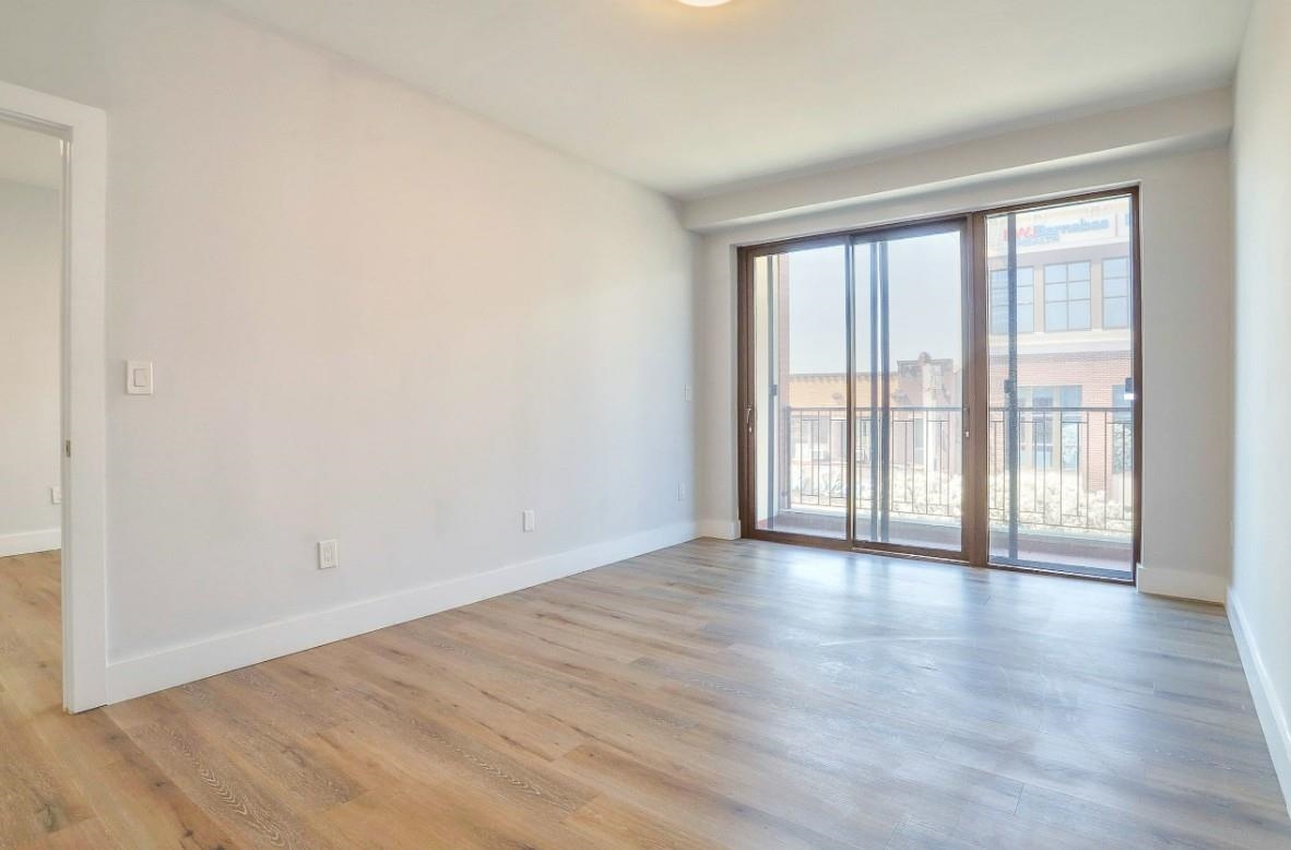 502 BROADWAY