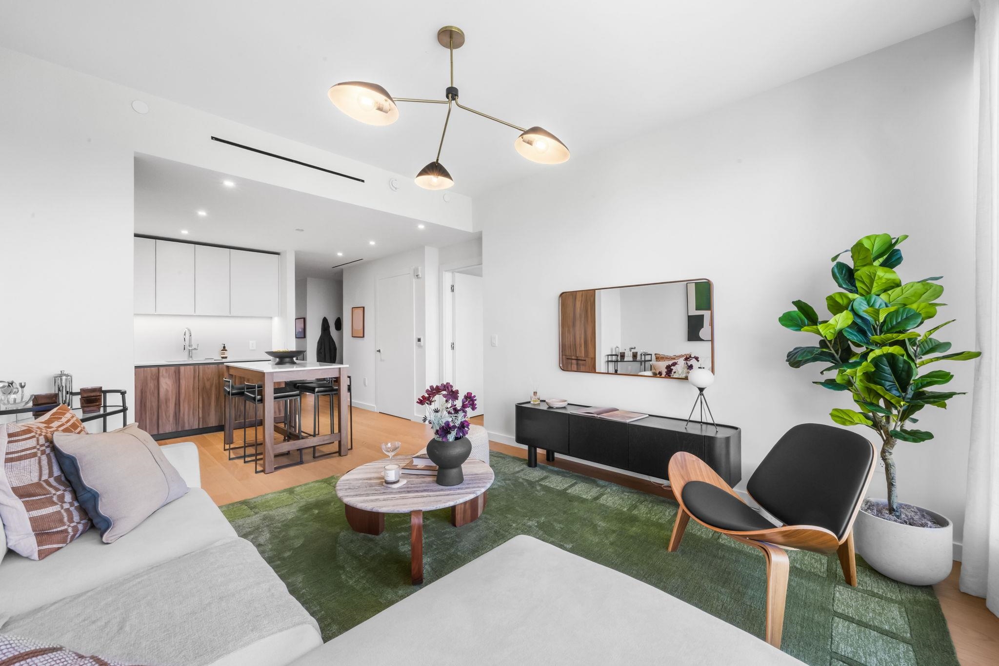 387 8TH ST Unit: 2D