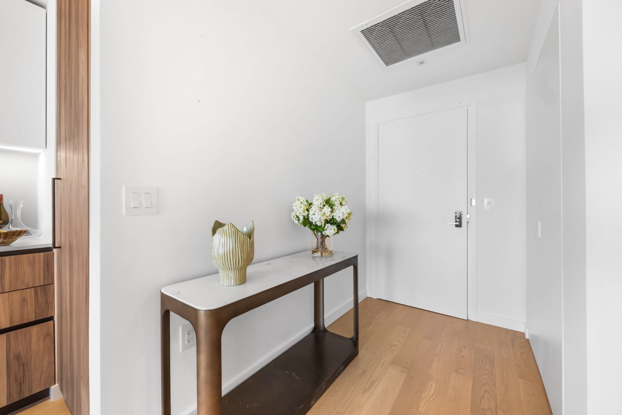 387 8TH ST Unit: 5C