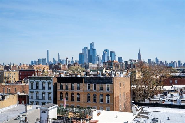 1001 CLINTON ST Unit: 5C
